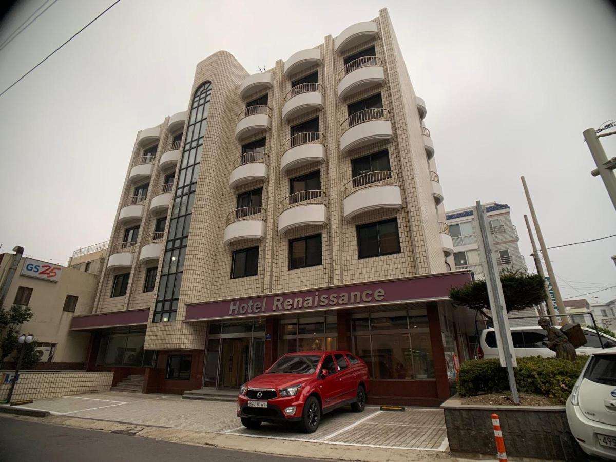 Jeju Renaissance Hotel Exterior photo